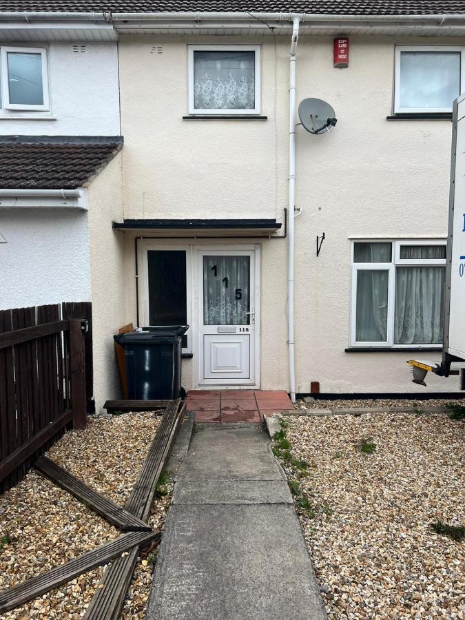 Shared House In Chakeshill Drive Hotel Bristol Exterior foto