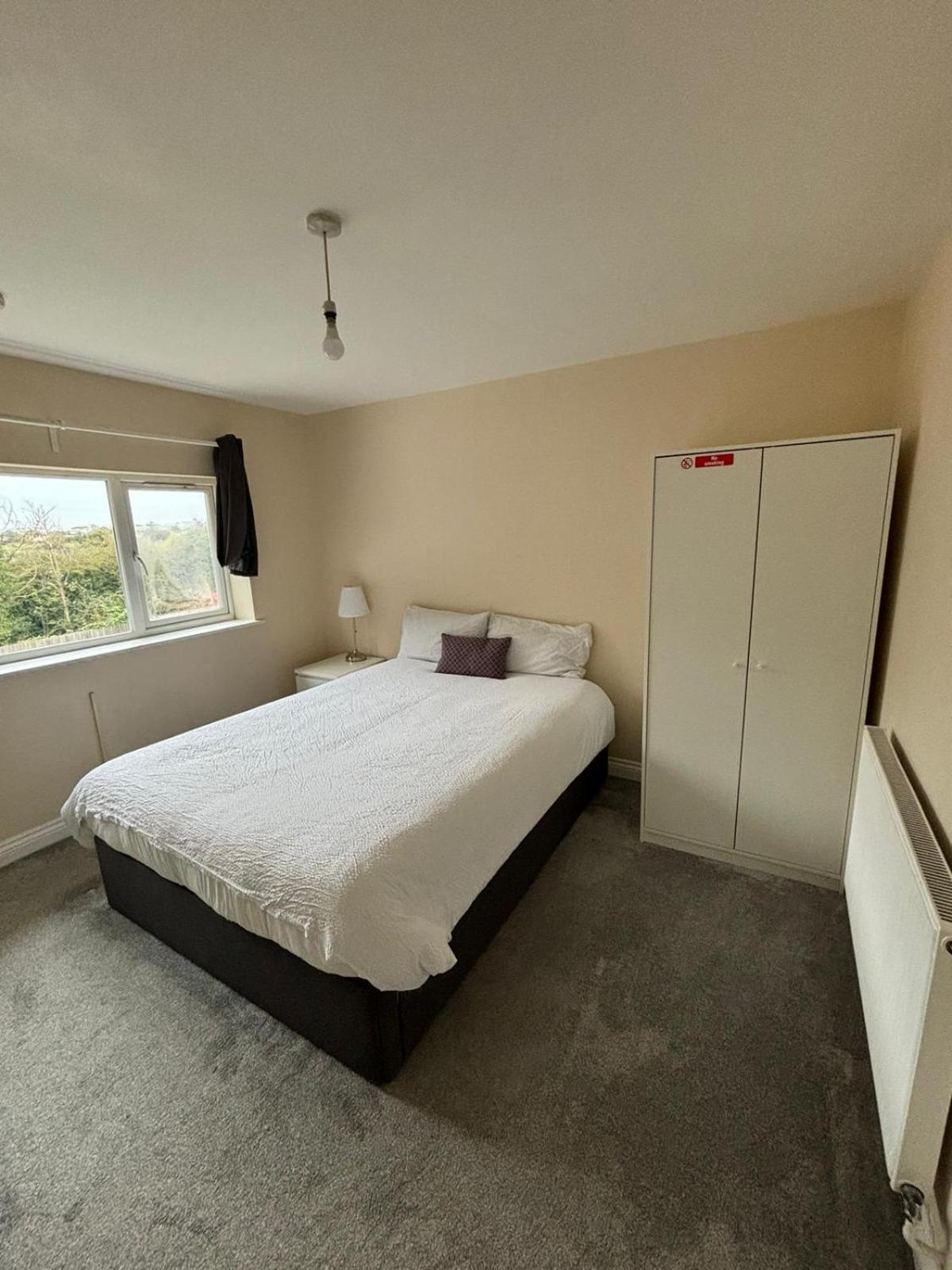 Shared House In Chakeshill Drive Hotel Bristol Exterior foto
